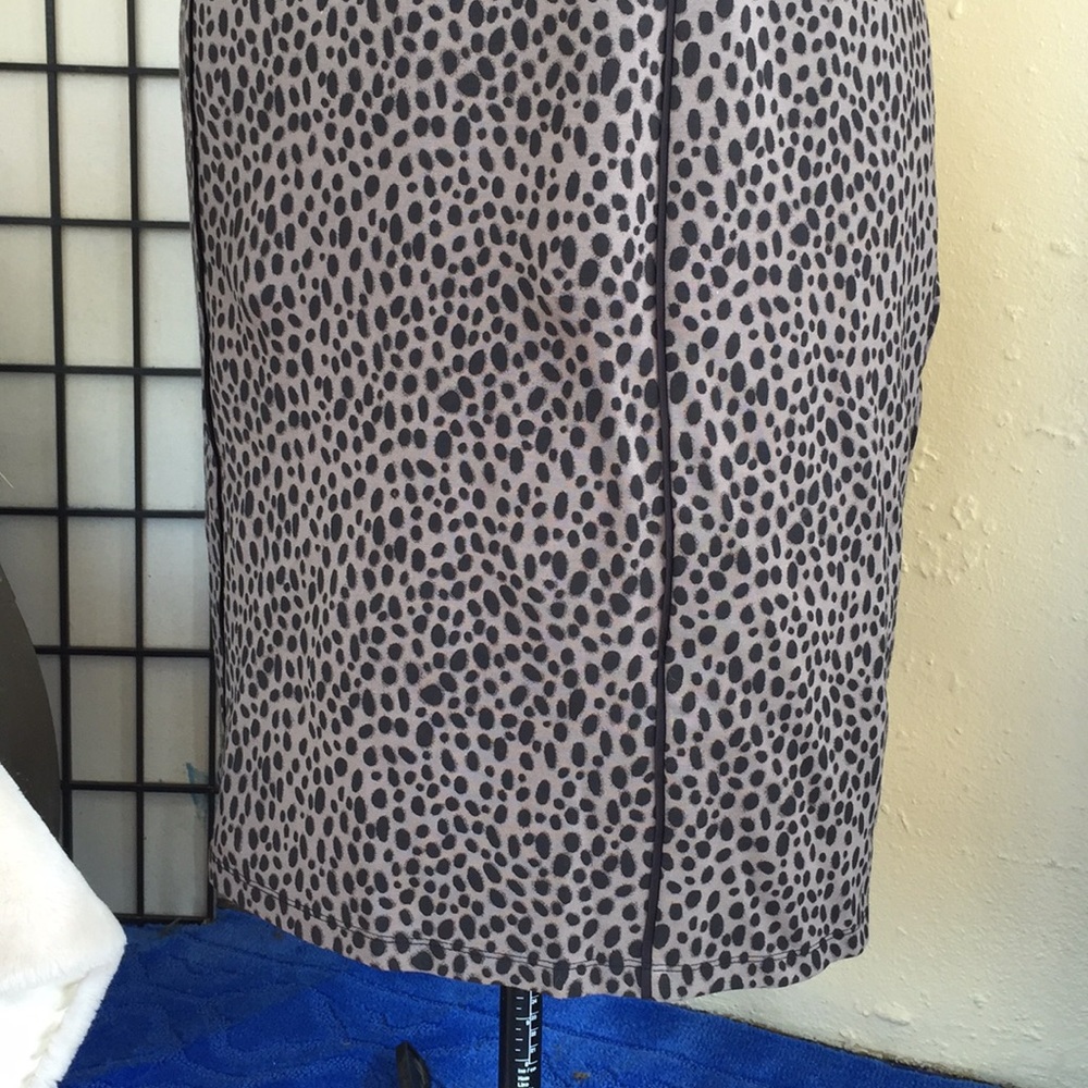 Chic Work Dress - Picture 4 of 11